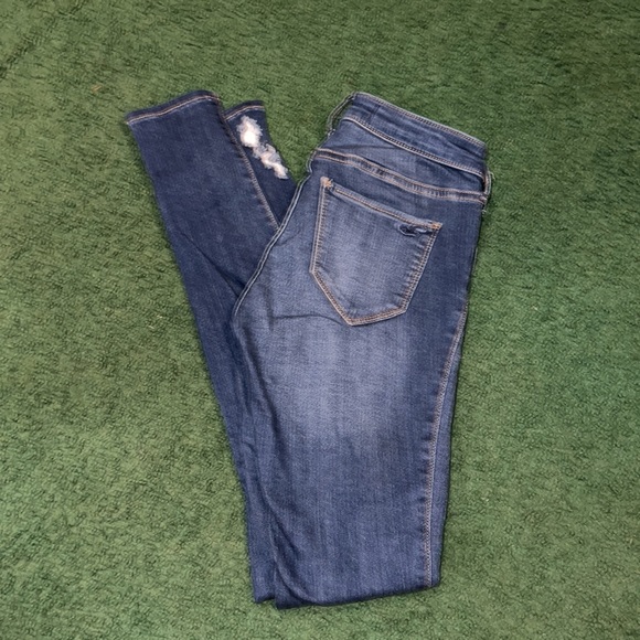 ❌SOLD ON MERC Hollister jeans - Picture 3 of 4